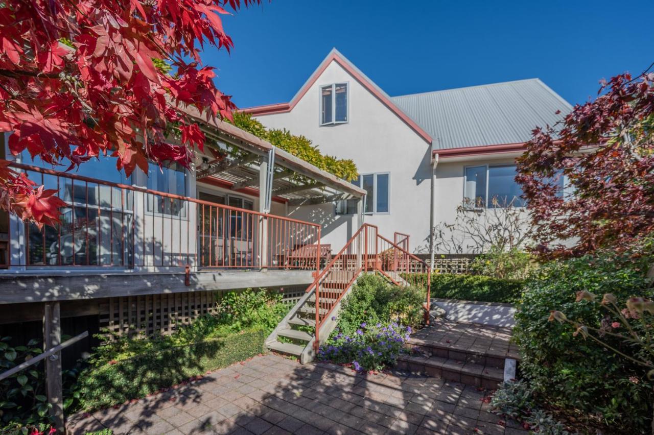 Rose On The Bay - Akaroa Holiday Home Екстериор снимка
