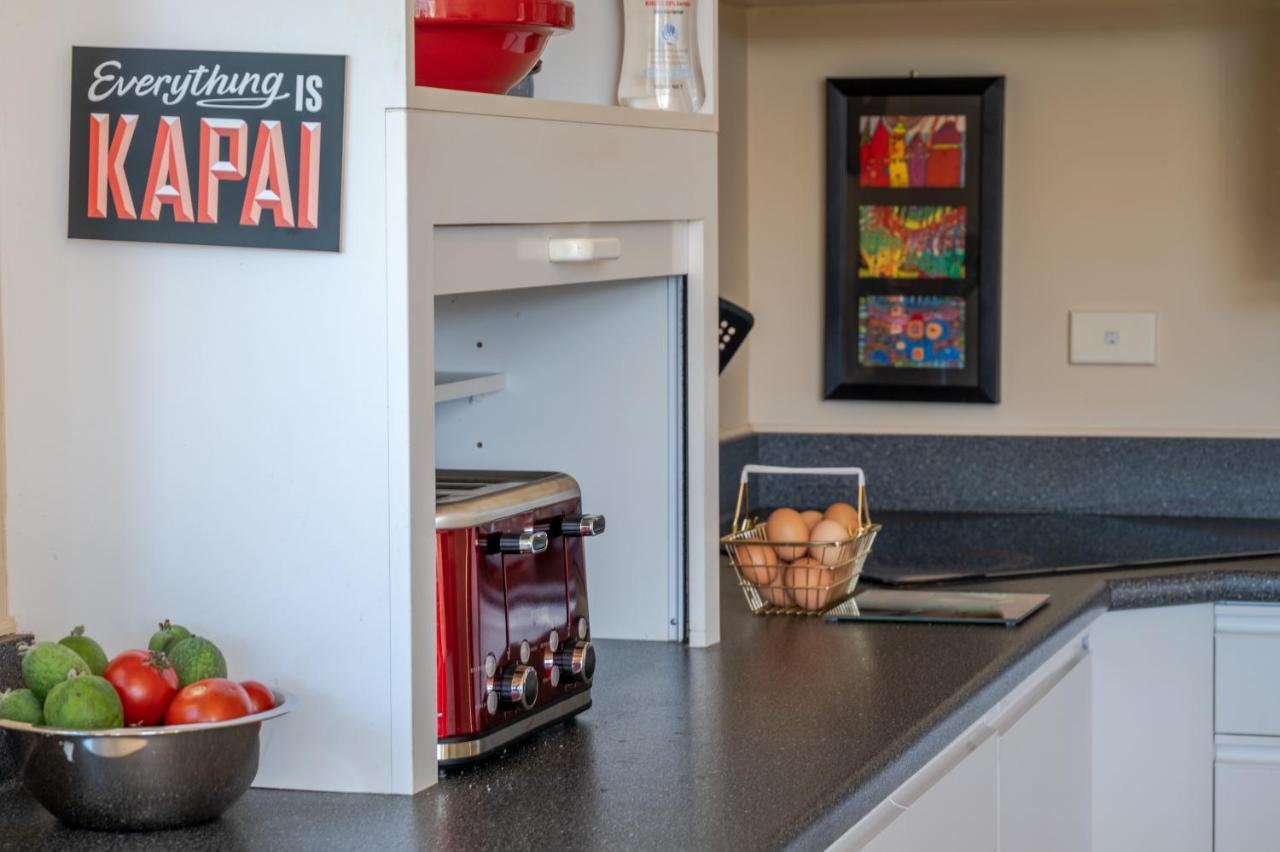 Rose On The Bay - Akaroa Holiday Home Екстериор снимка